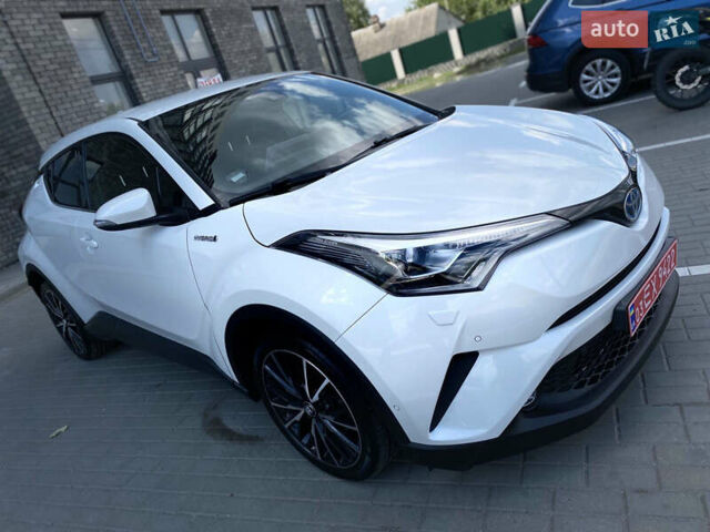Білий Тойота C-HR, об'ємом двигуна 1.8 л та пробігом 131 тис. км за 22300 $, фото 25 на Automoto.ua