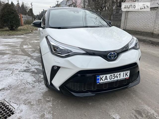 Білий Тойота C-HR, об'ємом двигуна 2 л та пробігом 36 тис. км за 30500 $, фото 5 на Automoto.ua