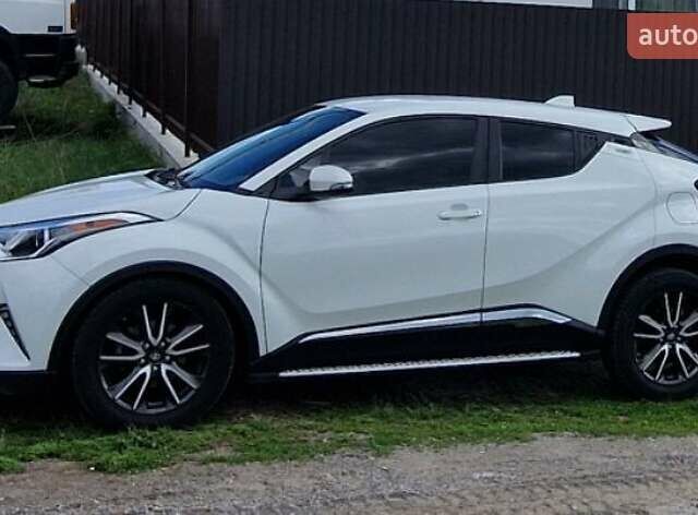 Білий Тойота C-HR, об'ємом двигуна 1.99 л та пробігом 176 тис. км за 22000 $, фото 24 на Automoto.ua
