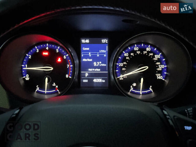 Белый Тойота C-HR, объемом двигателя 2 л и пробегом 46 тыс. км за 22000 $, фото 23 на Automoto.ua