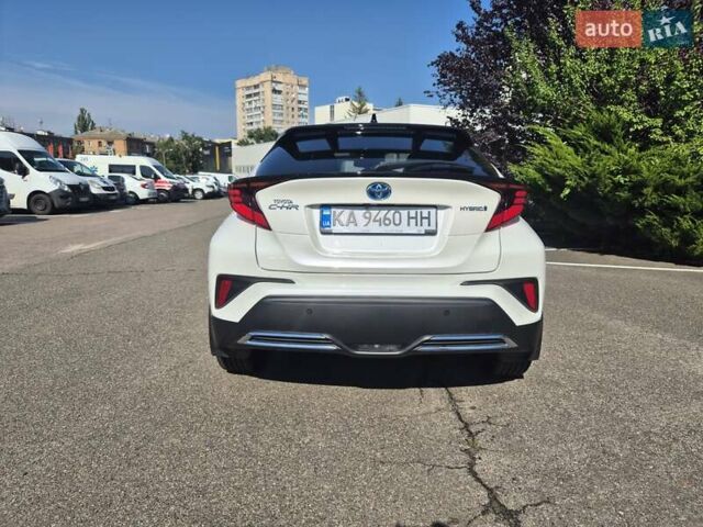 Белый Тойота C-HR, объемом двигателя 1.99 л и пробегом 52 тыс. км за 29400 $, фото 6 на Automoto.ua