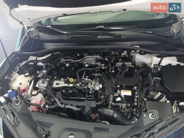 Белый Тойота C-HR, объемом двигателя 1.99 л и пробегом 91 тыс. км за 26350 $, фото 30 на Automoto.ua