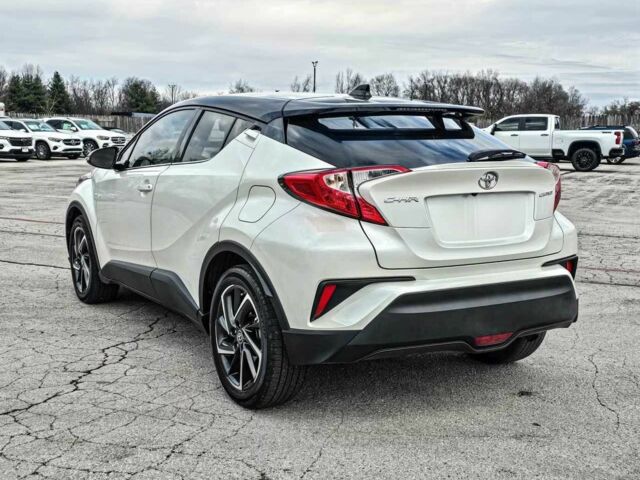 Білий Тойота C-HR, об'ємом двигуна 2 л та пробігом 46 тис. км за 9000 $, фото 3 на Automoto.ua