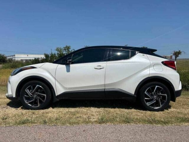 Білий Тойота C-HR, об'ємом двигуна 2 л та пробігом 57 тис. км за 6300 $, фото 1 на Automoto.ua