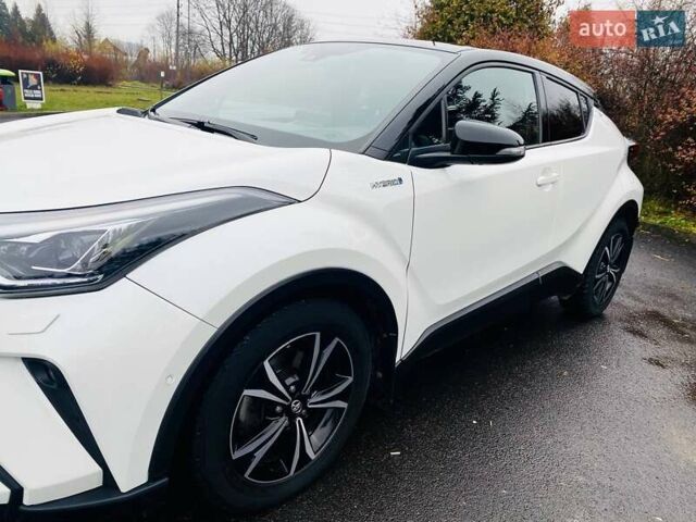 Белый Тойота C-HR, объемом двигателя 1.99 л и пробегом 91 тыс. км за 26350 $, фото 8 на Automoto.ua