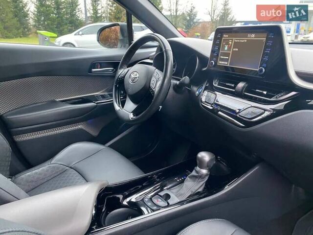 Белый Тойота C-HR, объемом двигателя 1.99 л и пробегом 91 тыс. км за 26350 $, фото 18 на Automoto.ua