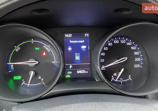 Белый Тойота C-HR, объемом двигателя 1.99 л и пробегом 64 тыс. км за 27507 $, фото 14 на Automoto.ua
