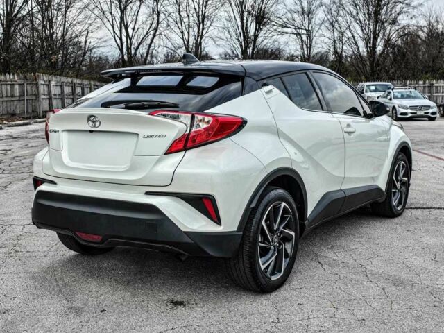 Білий Тойота C-HR, об'ємом двигуна 2 л та пробігом 46 тис. км за 9000 $, фото 4 на Automoto.ua