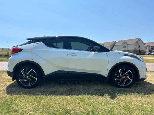 Білий Тойота C-HR, об'ємом двигуна 2 л та пробігом 57 тис. км за 6300 $, фото 6 на Automoto.ua