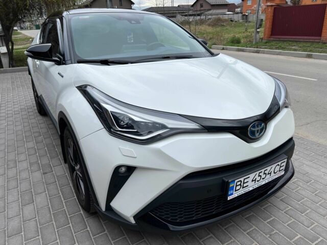 Білий Тойота C-HR, об'ємом двигуна 2 л та пробігом 73 тис. км за 26900 $, фото 5 на Automoto.ua