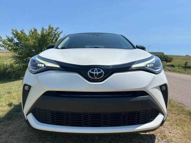 Белый Тойота C-HR, объемом двигателя 2 л и пробегом 57 тыс. км за 6300 $, фото 8 на Automoto.ua