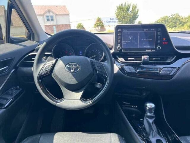 Білий Тойота C-HR, об'ємом двигуна 2 л та пробігом 57 тис. км за 6300 $, фото 10 на Automoto.ua
