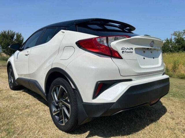 Білий Тойота C-HR, об'ємом двигуна 2 л та пробігом 57 тис. км за 6300 $, фото 2 на Automoto.ua