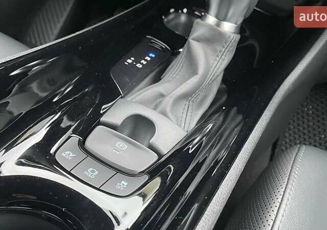 Белый Тойота C-HR, объемом двигателя 1.99 л и пробегом 64 тыс. км за 27507 $, фото 27 на Automoto.ua