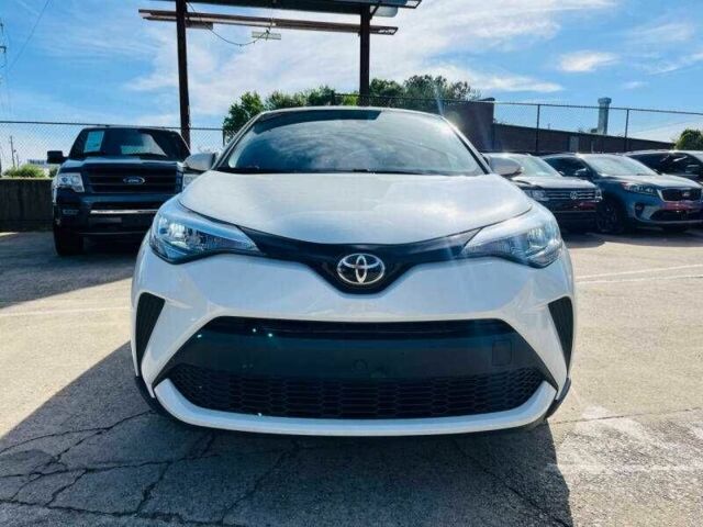 Белый Тойота C-HR, объемом двигателя 2 л и пробегом 23 тыс. км за 6300 $, фото 5 на Automoto.ua