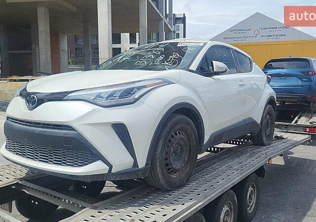 Білий Тойота C-HR, об'ємом двигуна 1.99 л та пробігом 28 тис. км за 24000 $, фото 20 на Automoto.ua