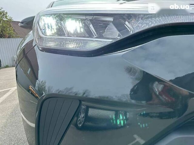 Черный Тойота C-HR, объемом двигателя 2 л и пробегом 8 тыс. км за 26900 $, фото 9 на Automoto.ua