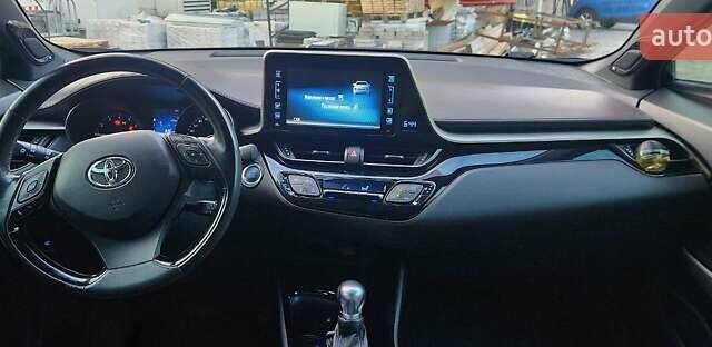 Черный Тойота C-HR, объемом двигателя 1.2 л и пробегом 138 тыс. км за 18000 $, фото 13 на Automoto.ua