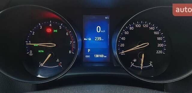Черный Тойота C-HR, объемом двигателя 1.2 л и пробегом 138 тыс. км за 18000 $, фото 14 на Automoto.ua