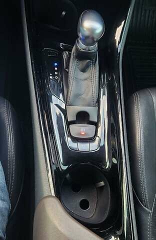 Черный Тойота C-HR, объемом двигателя 1.2 л и пробегом 138 тыс. км за 18000 $, фото 20 на Automoto.ua