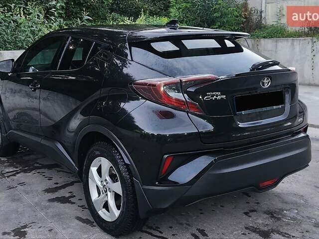 Черный Тойота C-HR, объемом двигателя 1.2 л и пробегом 138 тыс. км за 18000 $, фото 7 на Automoto.ua
