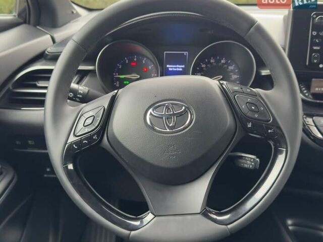 Черный Тойота C-HR, объемом двигателя 1.99 л и пробегом 86 тыс. км за 16700 $, фото 28 на Automoto.ua