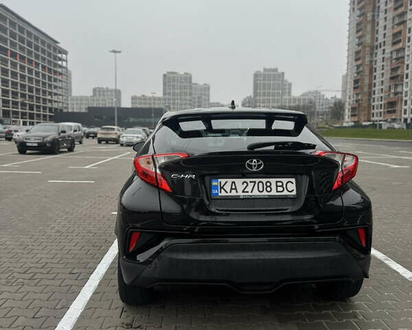 Черный Тойота C-HR, объемом двигателя 1.99 л и пробегом 137 тыс. км за 17900 $, фото 6 на Automoto.ua