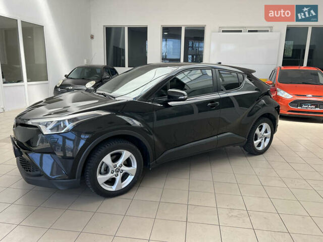 Черный Тойота C-HR, объемом двигателя 1.2 л и пробегом 64 тыс. км за 19100 $, фото 7 на Automoto.ua