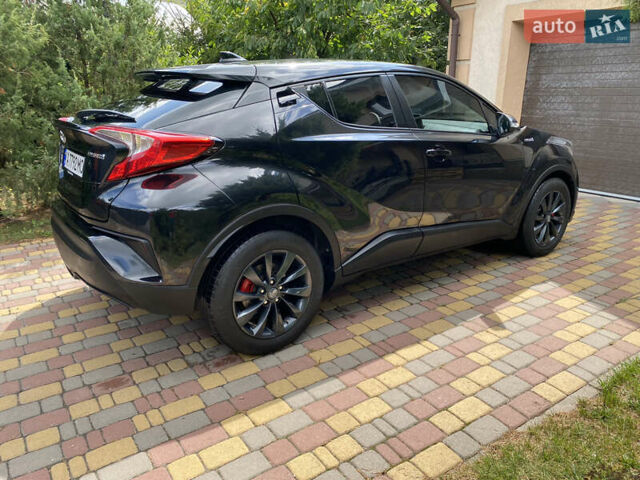 Чорний Тойота C-HR, об'ємом двигуна 1.8 л та пробігом 153 тис. км за 18300 $, фото 18 на Automoto.ua