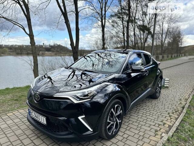 Черный Тойота C-HR, объемом двигателя 2 л и пробегом 72 тыс. км за 17499 $, фото 6 на Automoto.ua