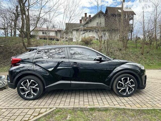 Чорний Тойота C-HR, об'ємом двигуна 2 л та пробігом 72 тис. км за 17499 $, фото 23 на Automoto.ua