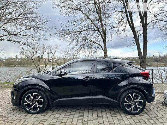 Черный Тойота C-HR, объемом двигателя 2 л и пробегом 72 тыс. км за 17499 $, фото 16 на Automoto.ua