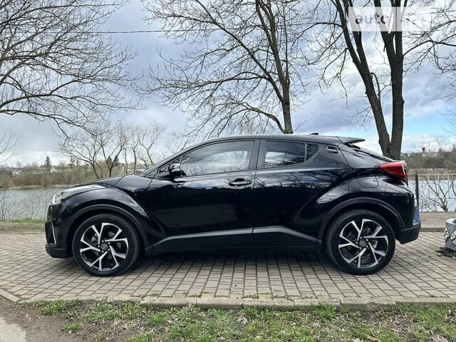 Черный Тойота C-HR, объемом двигателя 2 л и пробегом 72 тыс. км за 17499 $, фото 15 на Automoto.ua