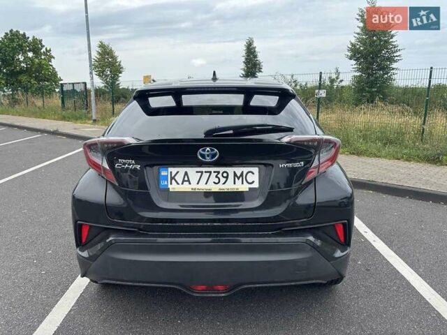 Черный Тойота C-HR, объемом двигателя 1.8 л и пробегом 120 тыс. км за 18866 $, фото 1 на Automoto.ua