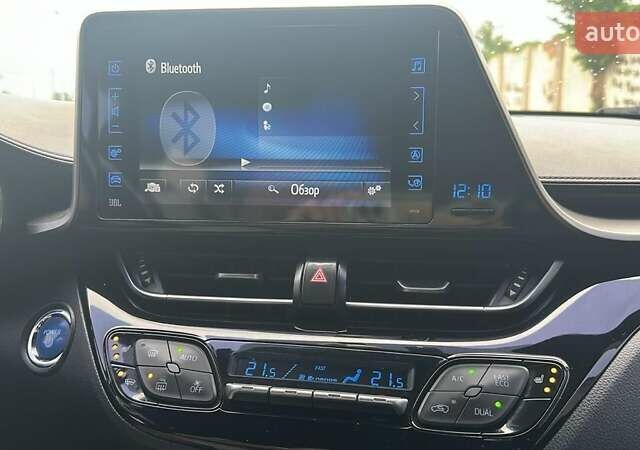 Черный Тойота C-HR, объемом двигателя 1.8 л и пробегом 138 тыс. км за 24500 $, фото 14 на Automoto.ua
