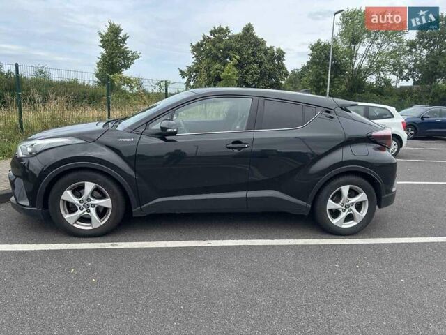 Черный Тойота C-HR, объемом двигателя 1.8 л и пробегом 120 тыс. км за 18866 $, фото 2 на Automoto.ua