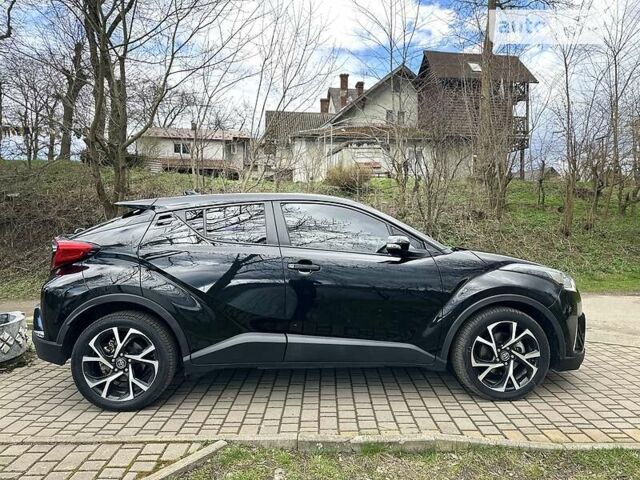 Черный Тойота C-HR, объемом двигателя 2 л и пробегом 72 тыс. км за 17499 $, фото 25 на Automoto.ua