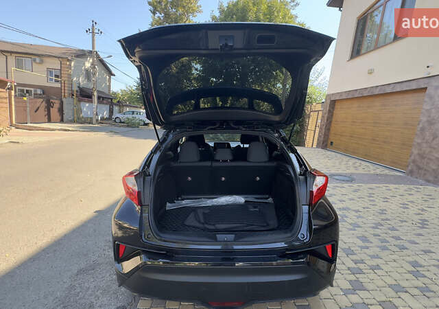 Черный Тойота C-HR, объемом двигателя 1.99 л и пробегом 86 тыс. км за 17400 $, фото 8 на Automoto.ua