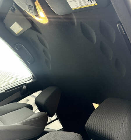 Черный Тойота C-HR, объемом двигателя 1.99 л и пробегом 86 тыс. км за 16700 $, фото 18 на Automoto.ua