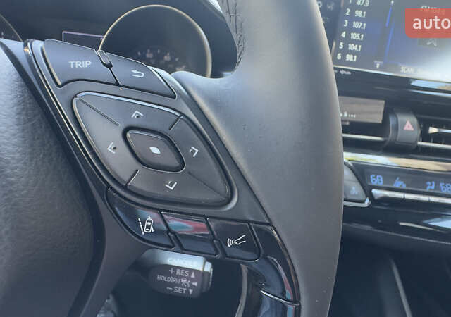 Черный Тойота C-HR, объемом двигателя 1.99 л и пробегом 86 тыс. км за 17400 $, фото 13 на Automoto.ua