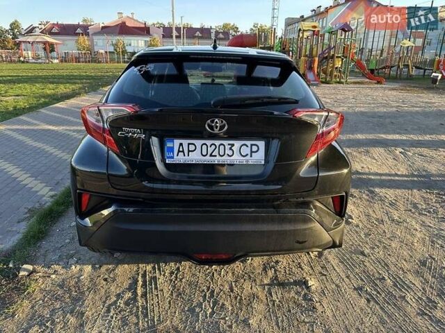 Черный Тойота C-HR, объемом двигателя 1.2 л и пробегом 151 тыс. км за 15000 $, фото 4 на Automoto.ua
