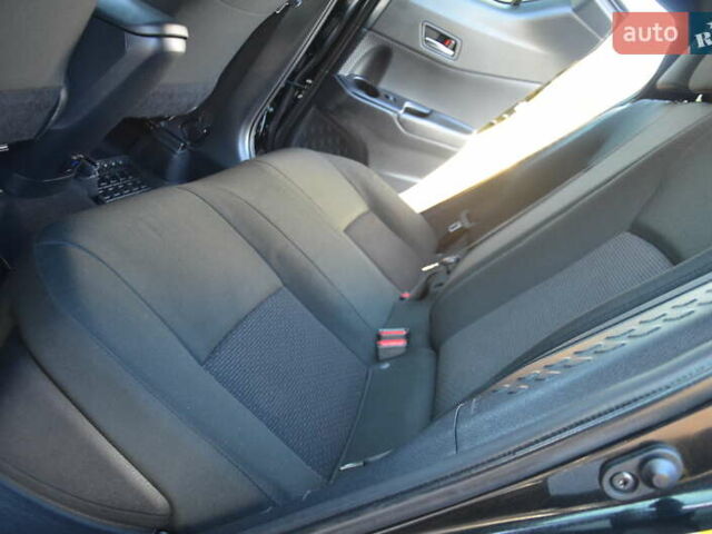 Чорний Тойота C-HR, об'ємом двигуна 2 л та пробігом 77 тис. км за 15850 $, фото 47 на Automoto.ua