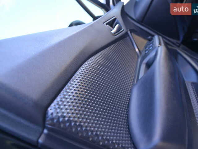 Чорний Тойота C-HR, об'ємом двигуна 2 л та пробігом 77 тис. км за 15850 $, фото 41 на Automoto.ua