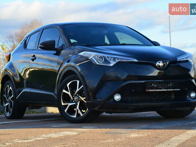 Чорний Тойота C-HR, об'ємом двигуна 2 л та пробігом 77 тис. км за 15850 $, фото 22 на Automoto.ua