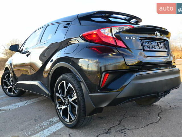 Чорний Тойота C-HR, об'ємом двигуна 2 л та пробігом 77 тис. км за 15850 $, фото 26 на Automoto.ua