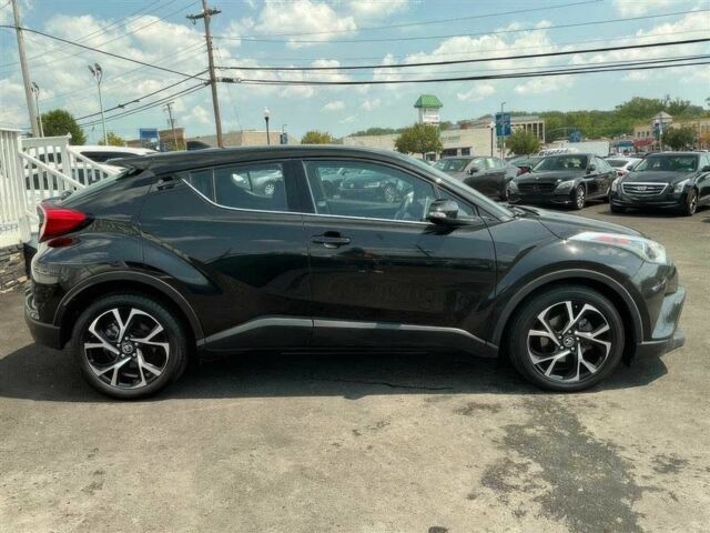 Черный Тойота C-HR, объемом двигателя 2 л и пробегом 36 тыс. км за 7400 $, фото 7 на Automoto.ua