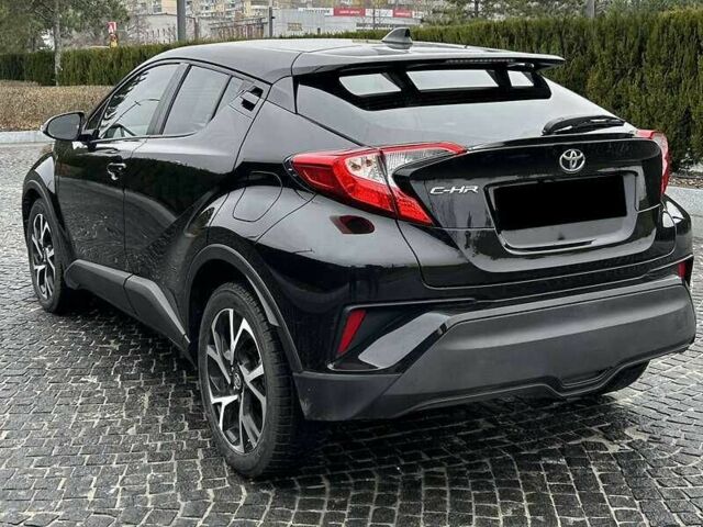 Тойота C-HR 2019 в Днепре (Днепропетровске) на Automoto.ua Черный Тойота C-HR, объемом двигателя 2 л и пробегом 66 тыс. км за 17500 $, фото 4 на Automoto.ua