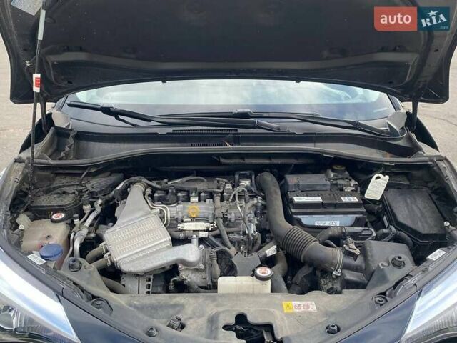 Черный Тойота C-HR, объемом двигателя 1.2 л и пробегом 76 тыс. км за 19900 $, фото 33 на Automoto.ua