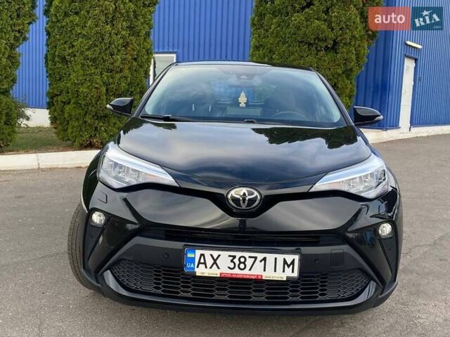 Черный Тойота C-HR, объемом двигателя 1.2 л и пробегом 76 тыс. км за 19900 $, фото 16 на Automoto.ua