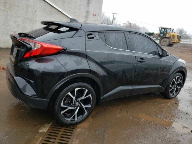 Чорний Тойота C-HR, об'ємом двигуна 2 л та пробігом 47 тис. км за 12000 $, фото 3 на Automoto.ua